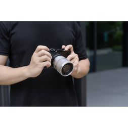 Обʼєктив TTArtisan AF 75mm f/2 для Fujifilm (Silver)